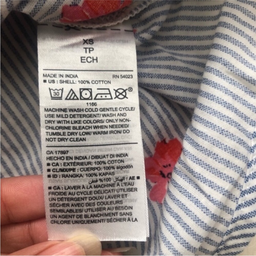 Old Navy Striped Blouse - Picture 3 of 5